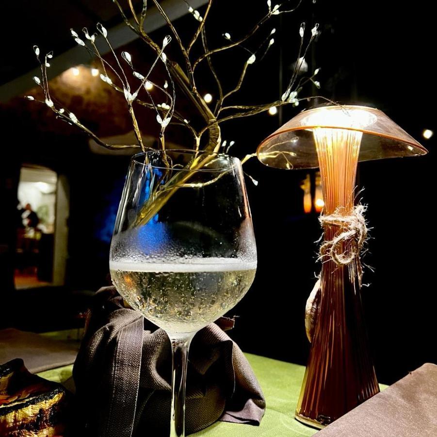 Locanda Dei Fienili Del Campiaro Hotel Grizzana Bagian luar foto