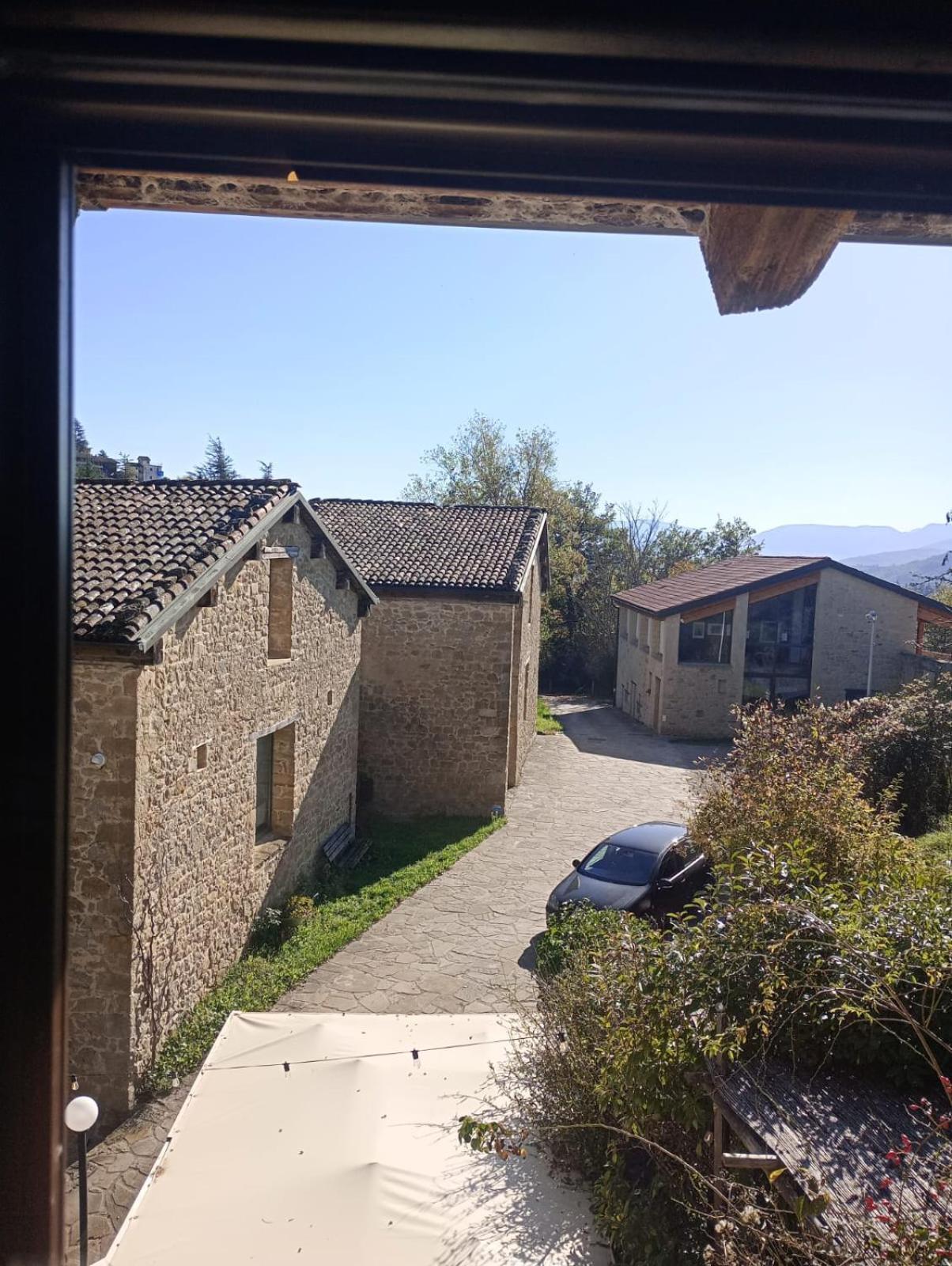 Locanda Dei Fienili Del Campiaro Hotel Grizzana Bagian luar foto